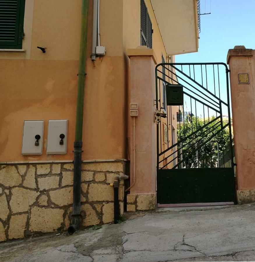 Apartament Casa Vincenzina Finale Ligure Zewnętrze zdjęcie